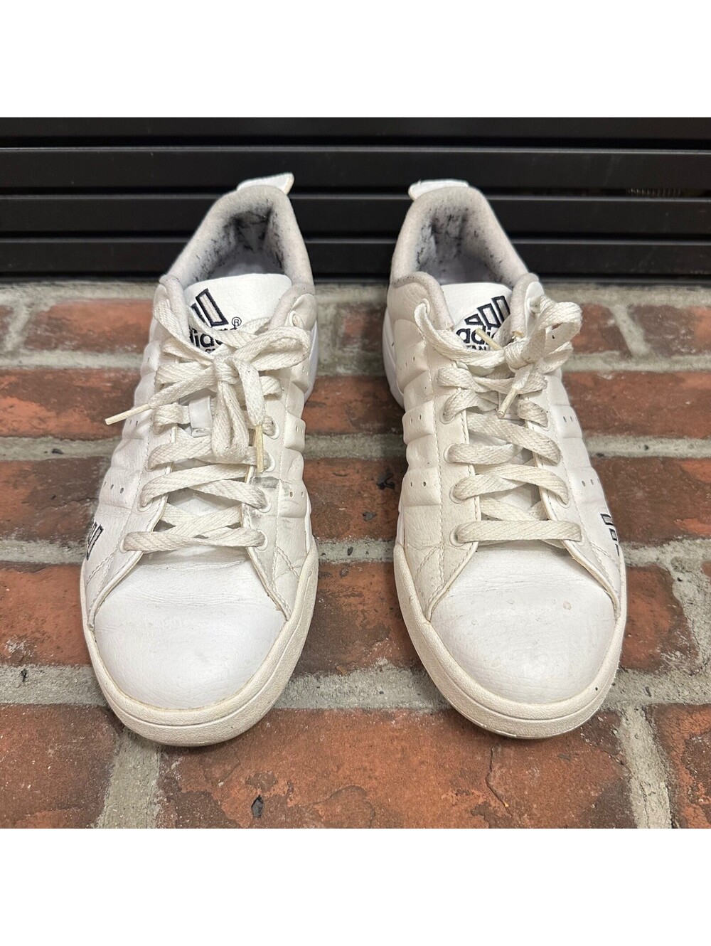 Adidas Men White Casual Athletic Sneakers Low Top Comfor Walking Shoes Size 10.5